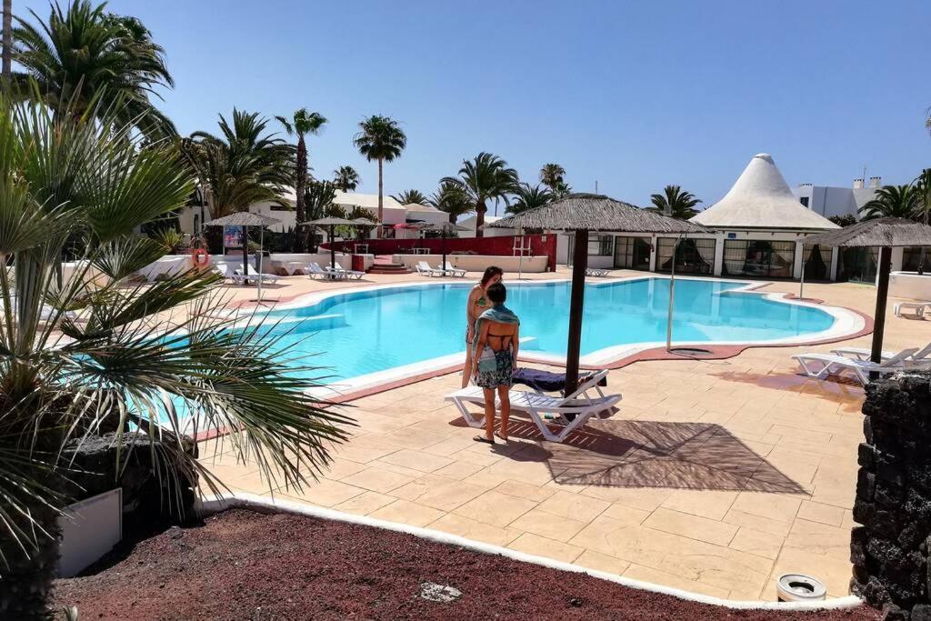 Apartamento Giovanni 09 Playa Roca Costa Teguise Kültér fotó