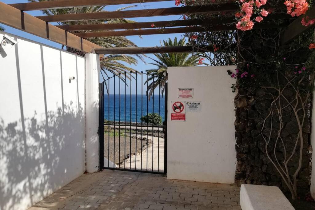 Apartamento Giovanni 09 Playa Roca Costa Teguise Kültér fotó